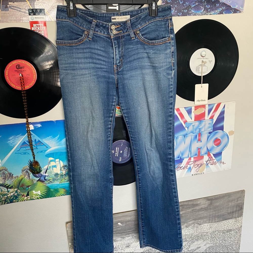 Levi jeans